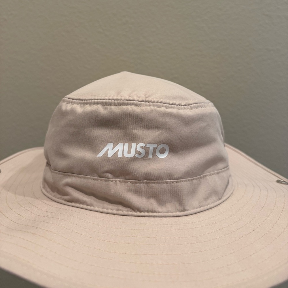 Musto Fast Dry Brimmed Hat